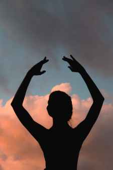 silhouette of ballet dancer