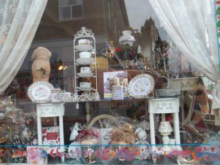 377292_2170395191162_674520207_n